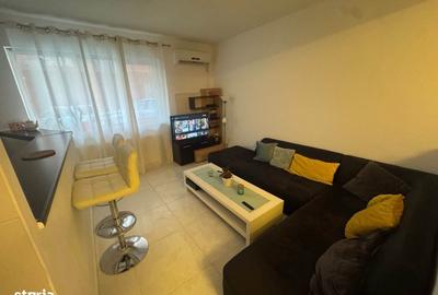 Apartament cu 2 camere în Apărătorii Patriei