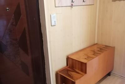Apartament cu 2 camere decomandat în Exterior Vest