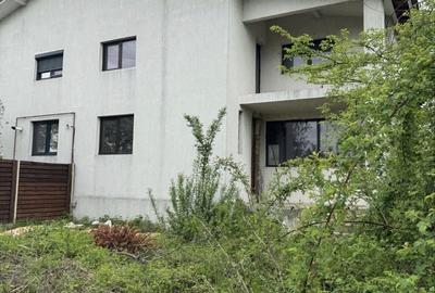 Casă cu 3 camere în Țegheș - 2