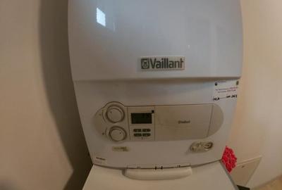 Casă individuală cu 5 camere cu Canalizare în Central - 19