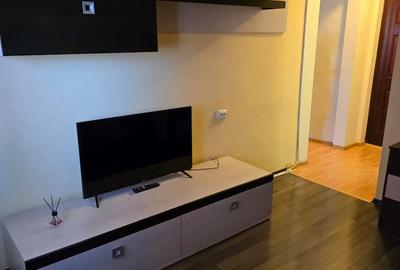 Inchiriez apartament PITESTI-Trivale - 1