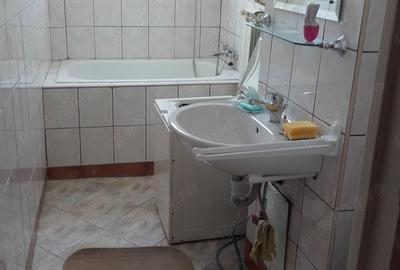 NOU Garsoniera De Inchiriat | Decebal Sector 3 - 3