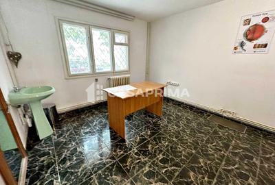 Spațiu comercial, de 50 mp, în Arcu - 5
