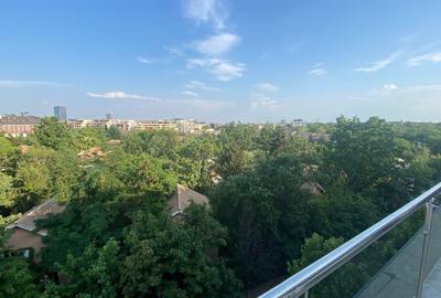 Apartament cu 3 camere decomandat în Herăstrău