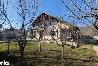 Casă cu 3 camere cu Teren 600 Mp în Central - 17