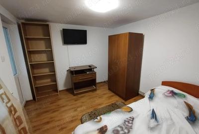 Inchiriez apartament 2 camere - 5