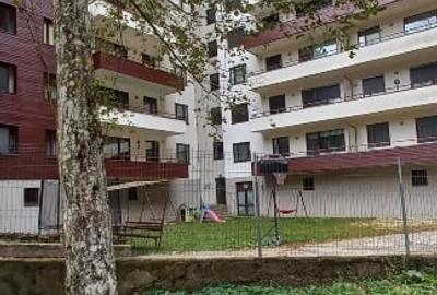 Apartament generos de 2 camere-Sinaia, zona Izvor - 15