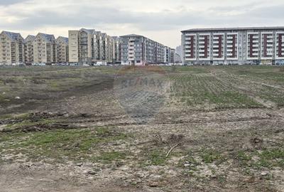 Teren agricol intravilan de 12651 mp, în Central - 7