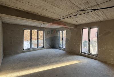 Casa noua de vanzare in zona Parcul Mare (Regina Maria)-semifinisata - 2