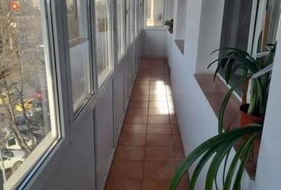 Apartament cu 3 camere decomandat, mobilat în Giurgiului - 9