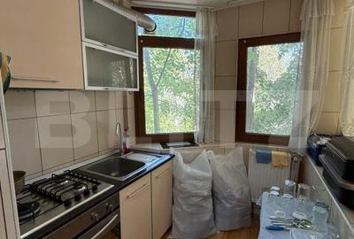 Apartament cu 3 camere decomandat în Piața Centrală - 5