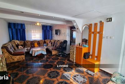 Casă cu 3 camere cu Teren 3724 Mp în Apa - 15