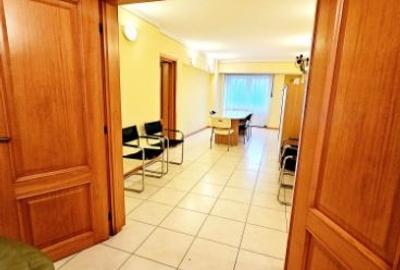 Apartament cu 4 camere decomandat în P-ța Unirii - 2