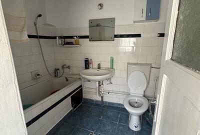 Casă cu 3 camere cu Teren 358 Mp în Central - 5