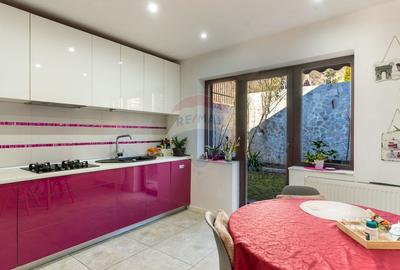 Casa de vanzare, 5 camere, zona Baciu, 136 mp util - 9