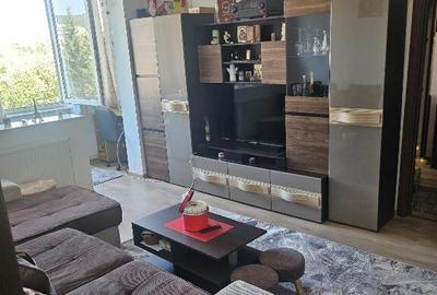 Apartament 2 camere, semidecomandat - zona Astra - 1