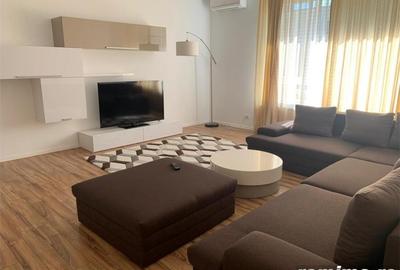 Apartament cu 3 camere decomandat în Dumbrăvița