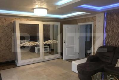 Apartament cu 3 camere decomandat în Central - 1