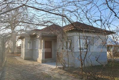 Pachet complet: casa + 800 mp Cocorastii Colt - 13