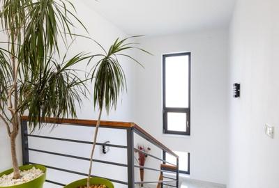 Darza-Crevedia | Gata de mutare | Fara TVA | 0% comision - 10