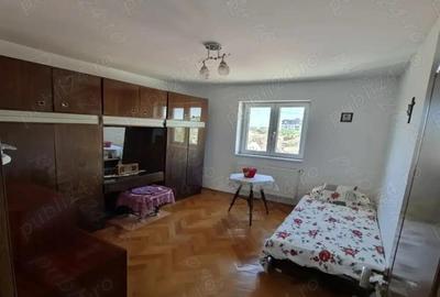 Apartament de vanzare 4 camere semidecomandat , Bulevardul Take Ionescu - 6