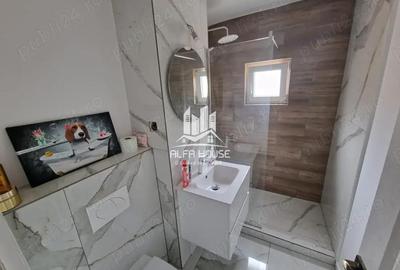 Apartament cu 3 camere decomandat în Central - 16