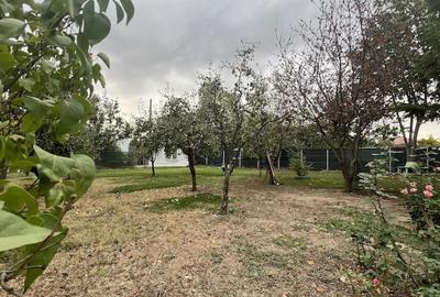 Casă individuală cu 10 camere cu Canalizare în Sisești - 2