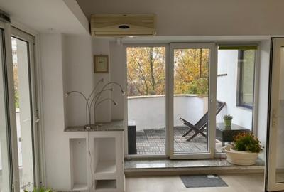 Apartament cu 3 camere decomandat în Unirii