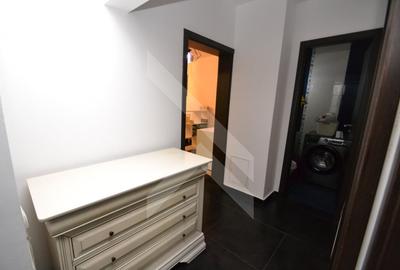 Apartament cu 3 camere decomandat, mobilat în Drumul Sării - 14