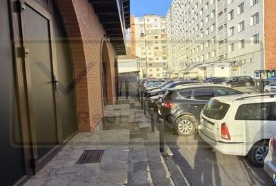 Spatiu comercial- cafenea/ showroom /restaurant - 12