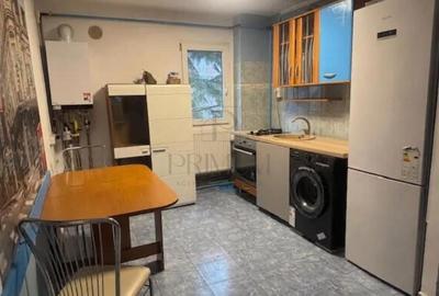 Apartament cu 3 camere semidecomandat în Semicentral