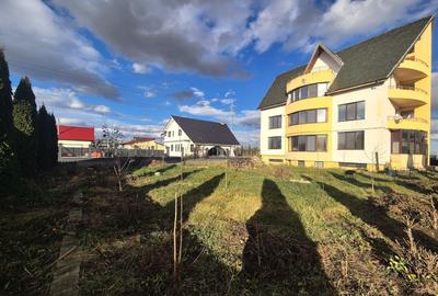 Apartament cu 2 camere semidecomandat în Bartolomeu - 1