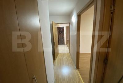 Apartament de 3 camere  in suprafata de 54 mp, zona Bradet - 7