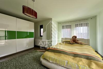 Jumatate de duplex modern cu 4 camere, Dumbravita - 11