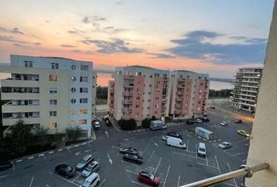Apartament cu 2 camere semidecomandat, mobilat în Nord-Est