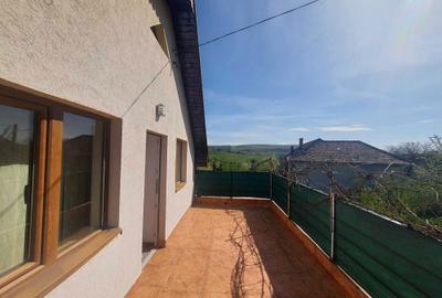 Casă cu 4 camere în Vâlcele - 5