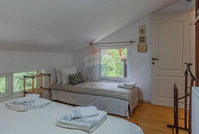 Casă cu 8 camere cu Teren 1346 Mp în Bran - 36