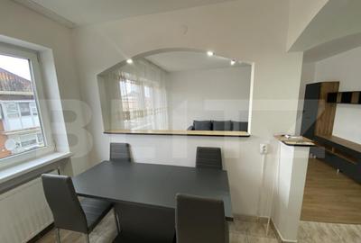 Apartament cu 2 camere, 50 mp, zona Cetate - 8