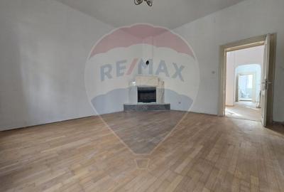 DE VANZARE Casa / Vila cu 11 camere de vanzare in zona Parcul Carol - 16