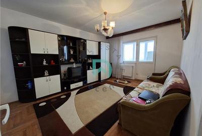 Apartament cu 3 camere decomandat în Gemenii - 1