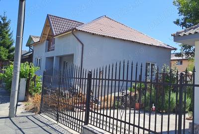 Casă cu 3 camere în Central - 7