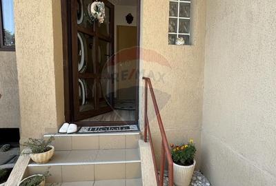 Casă cu 2 camere cu Teren 119 Mp în Central - 2