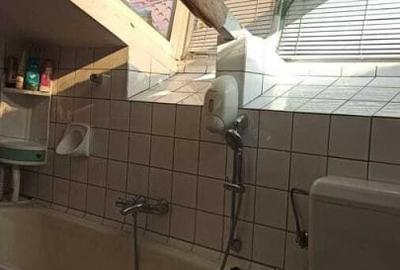 Casă individuală cu 5 camere cu Canalizare în Drumul Sării - 5