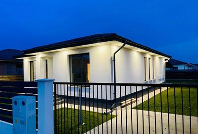 Casă cu 4 camere în Crevedia