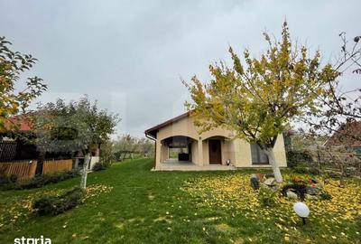 Casă cu 2 camere cu Teren 1416 Mp în Central