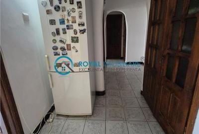 Apartament cu 3 camere decomandat, mobilat în Malu Roșu - 13