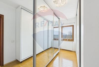 Casă cu 6 camere cu Teren 1200 Mp în Tâncăbești - 18