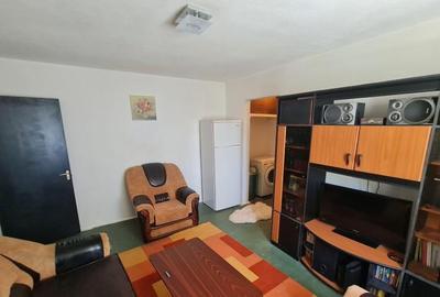 Apartament-3-camere-Piata-Resita - 2