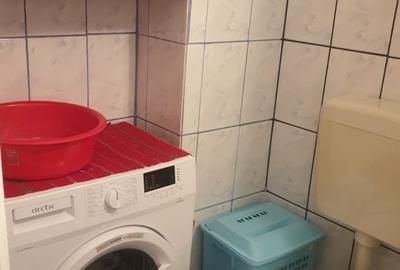 Garsonieră decomandată în Titan - 2