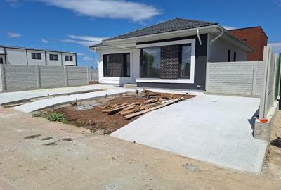 CASA  IN COMPLEXUL REZIDENTIAL BAVARIA - 1